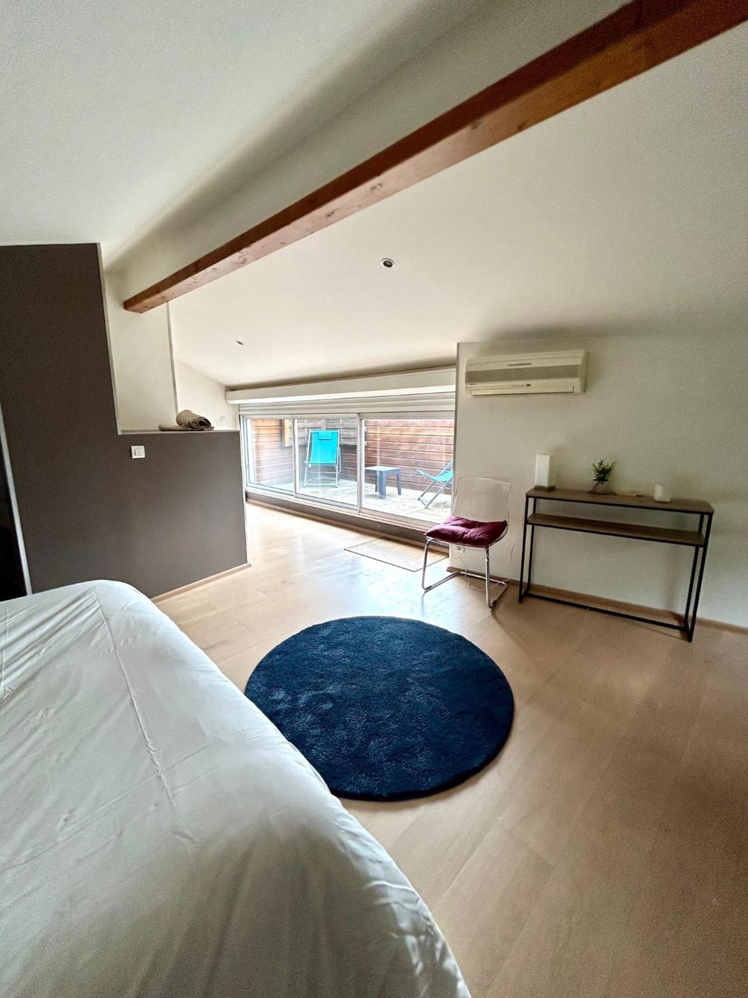 Holiday home Loft Garonne - Centre Immeuble Privatif Toulouse