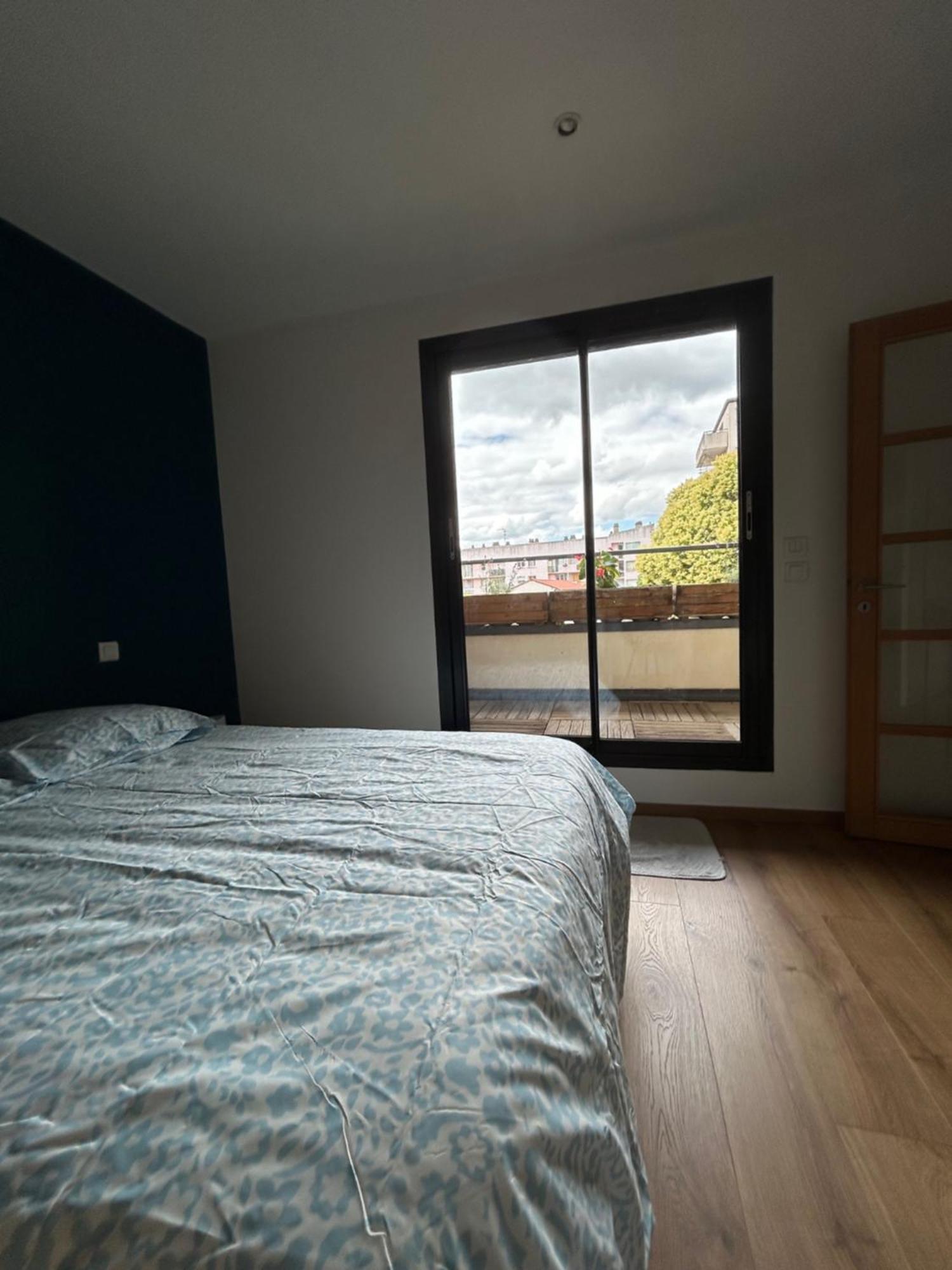 Loft Garonne - Centre Immeuble Privatif Holiday home *